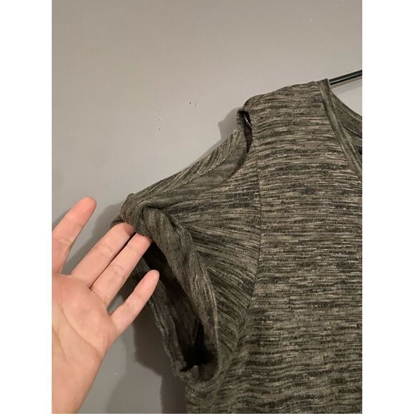 MOSSIMO Heathered Green Cut-Out Twist Short-Sleeve Crew Neck T-Shirt XXL - Picture 3 of 7